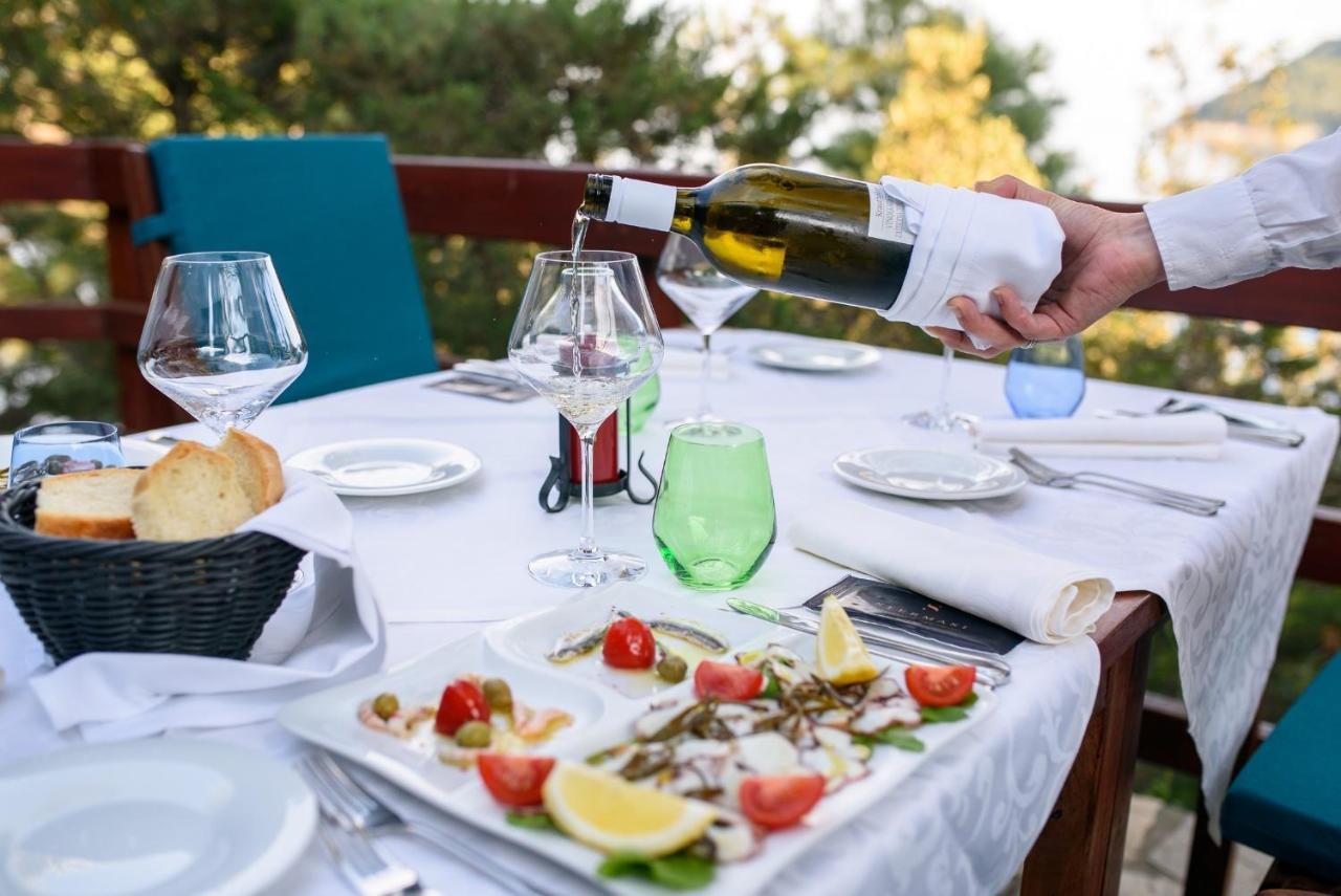 Accomodation Stermasi Maranovići Екстериор снимка
