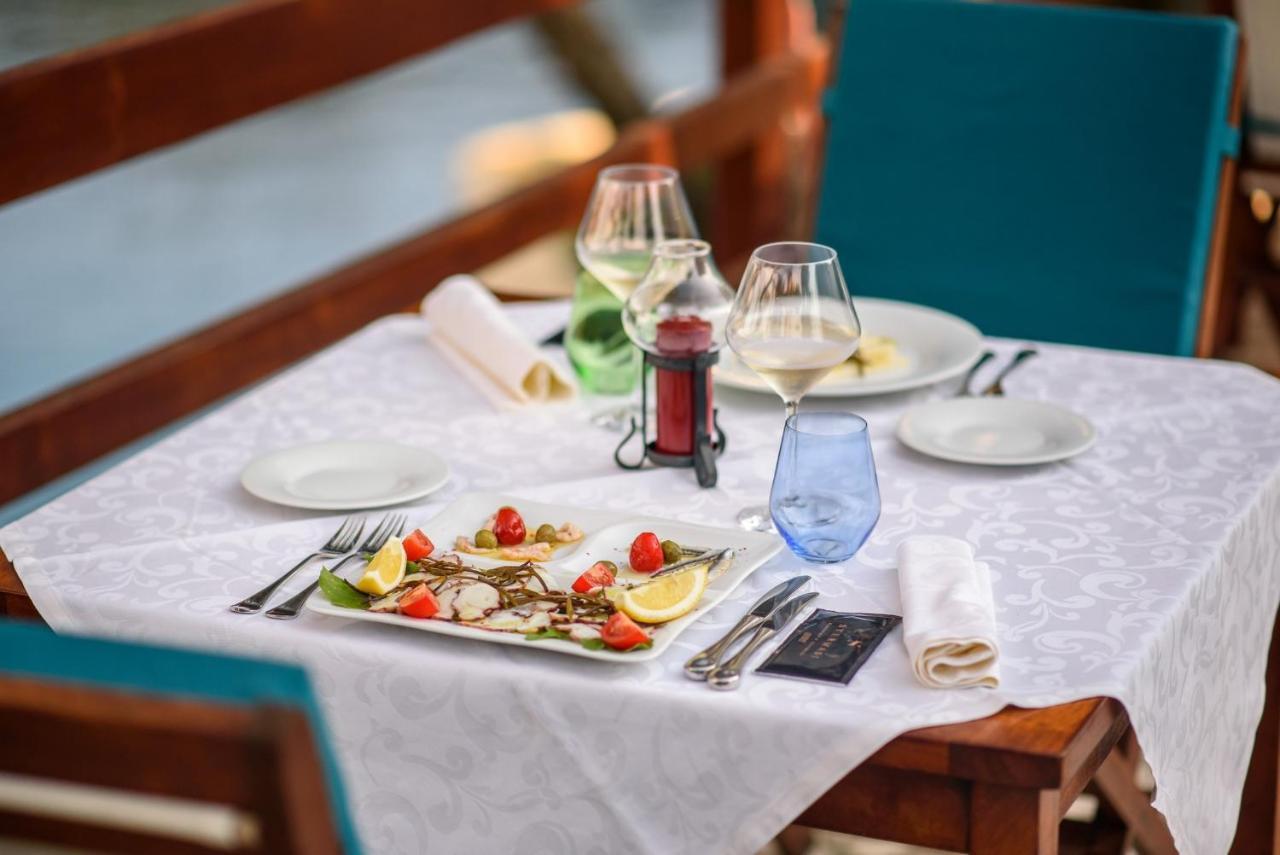 Accomodation Stermasi Maranovići Екстериор снимка